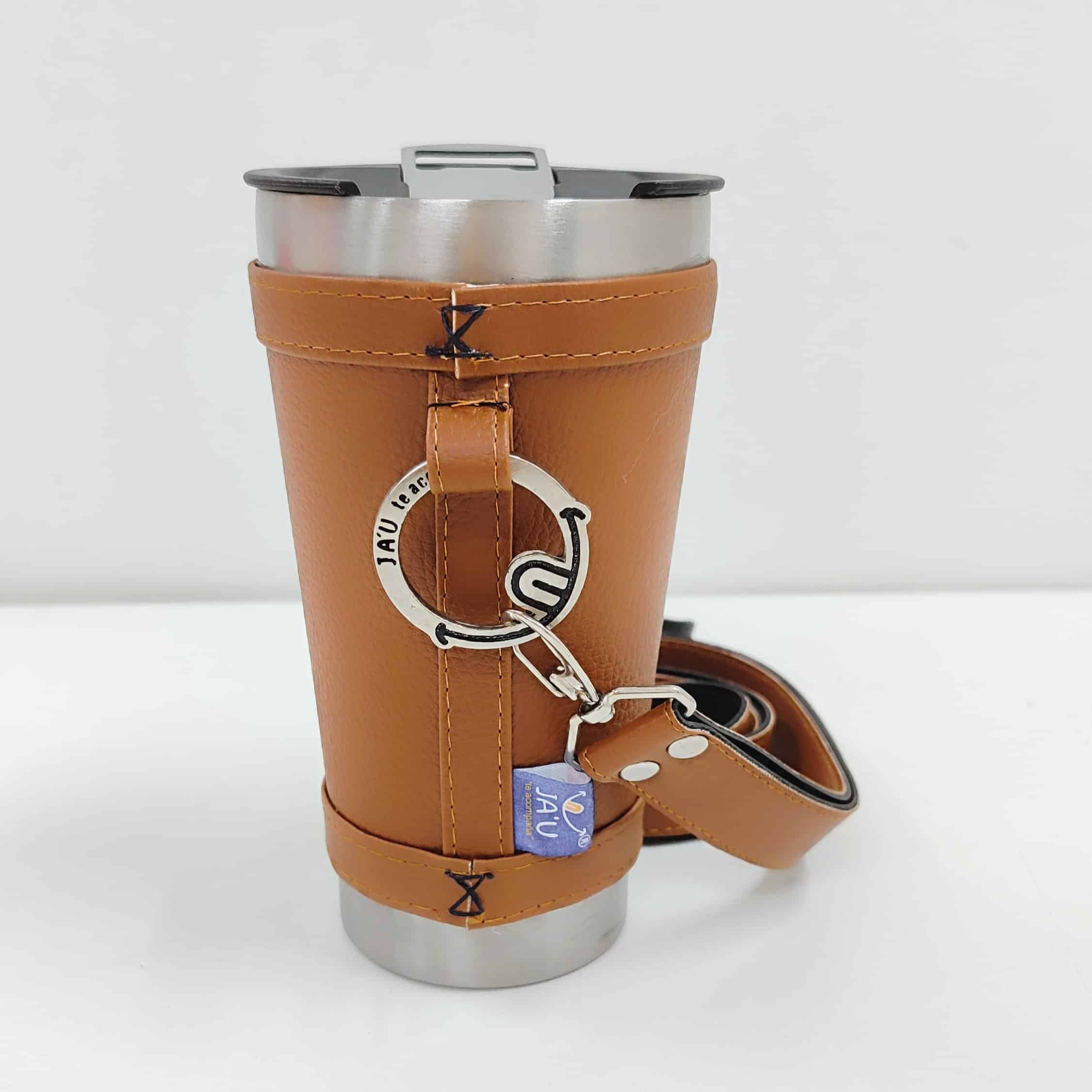 Vaso térmico forrado JAU con corra bandolera Marron eco cuero
